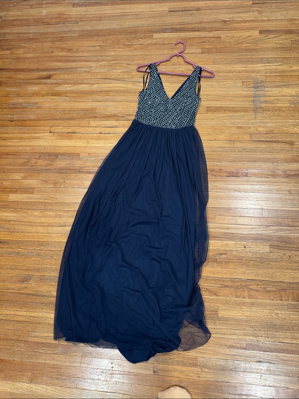 Adrianna Papell Navy Beaded V-Neck Maxi Gown Size 0